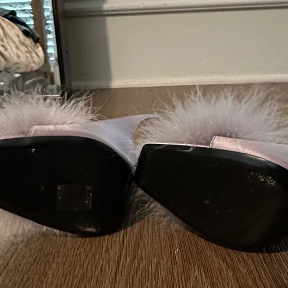 Saint Laurent Women's Soft Purple Feathered Heels - Picture 3 of 4